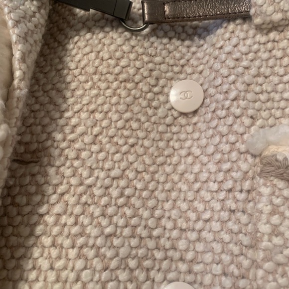 Vintage Chanel wool jacket - Picture 6 of 7